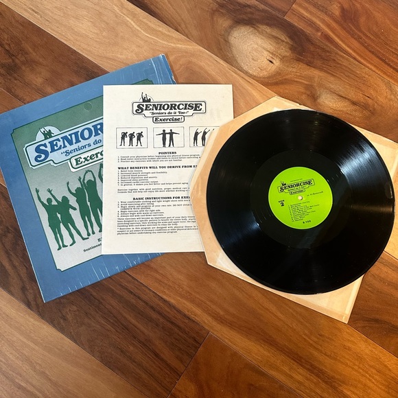 Vintage 1983 SENIORSIZE exercise LP - Picture 3 of 7